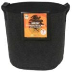 Gro Pro Essential Round Fabric Pot w/ Handles 7 Gallon - Black (84/Case) 725327 Gro Pro Essential Round Fabric Pot w/ Handles 7 Gallon - Black (84/Case) 725327