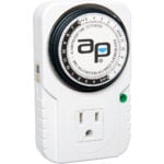 Autopilot Analog Grounded Timer, 1725W, 15A, 15 Minute On/Off, 24 Hour TM01015 Autopilot Analog Grounded Timer, 1725W, 15A, 15 Minute On/Off, 24 Hour TM01015